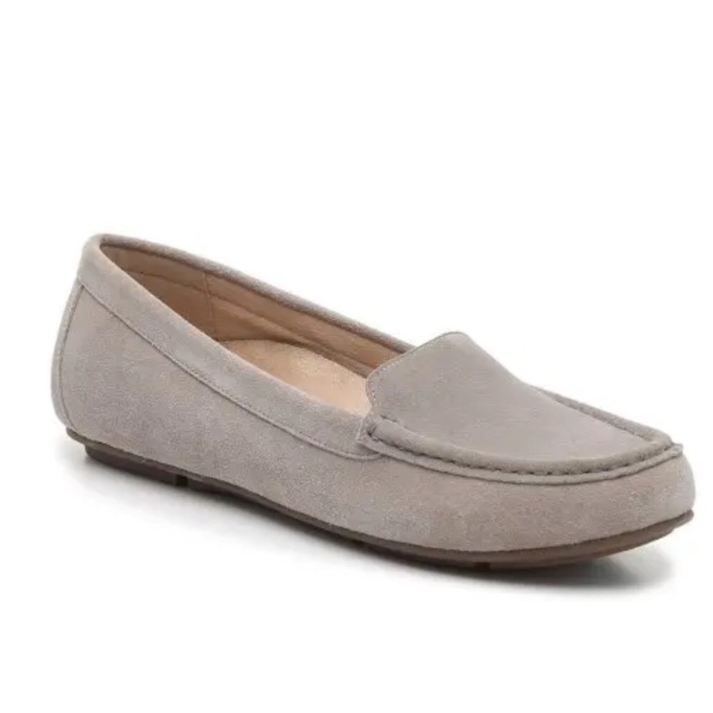 Vionic Debbie gray suede driving mocs / loafers Size 9.5
